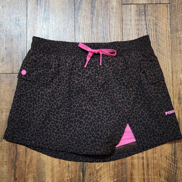 PINK Victoria's Secret Pants - PINK Victorias Secret Hot Pink & Leopard Print Tech Woven Hike Skorts Size Mediu